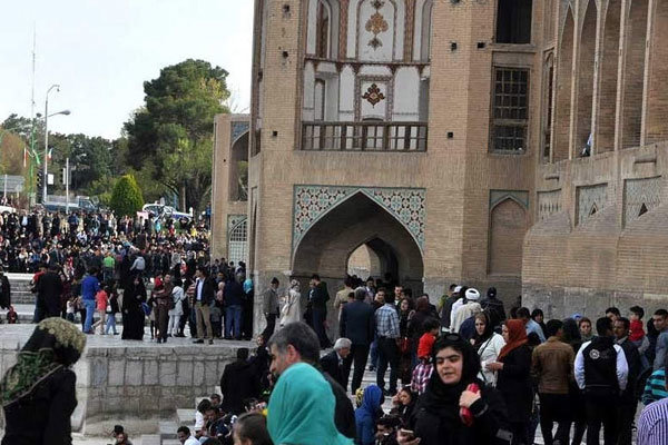 حضور گسترده گردشگران نوروزي در اصفهان