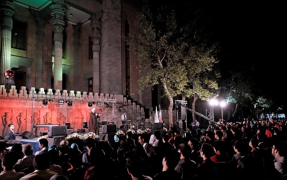 جشن بزرگ عیدفطر در میدان مشق